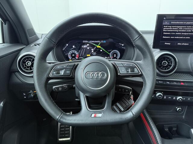 Audi Q2 35 TFSI S Edition | 150 PK | Automaat | Multifunctioneel stuurwiel | Adaptive Cruisecontrol | Stoelverwarming | Panoramadak |