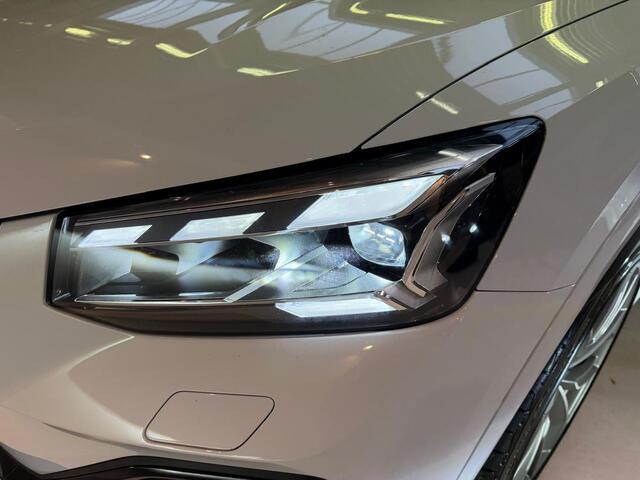 Audi Q2 35 TFSI S Edition Pano|B&O|3x Sline|Keyless|Camera|Matrix|