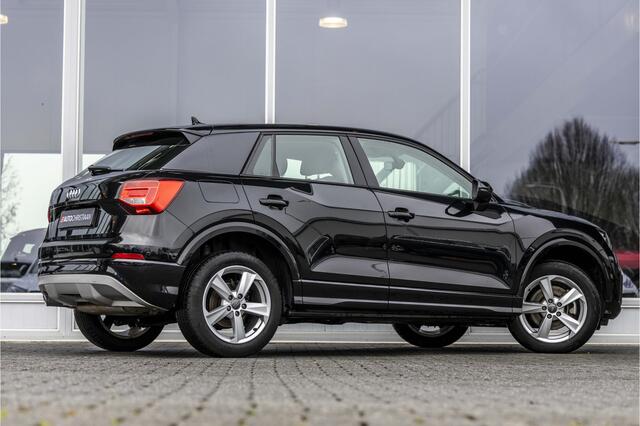 Audi Q2 30 TFSI Sport Pro Line | NL Auto | Cruise