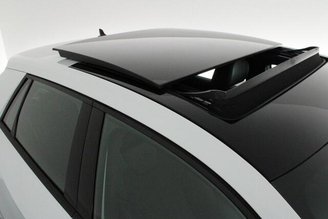 Audi Q2 35 TFSI 150pk S Edition Panoramadak Keyless Virtual Cockpit LED Koplampen S-Line
