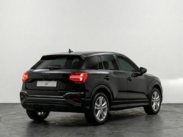 Audi Q2 Advanced edition 35 TFSI 150 pk | Assistentiepakket parking | Audi sound system | Glazen panoramadak | Optiek pakket zwart |