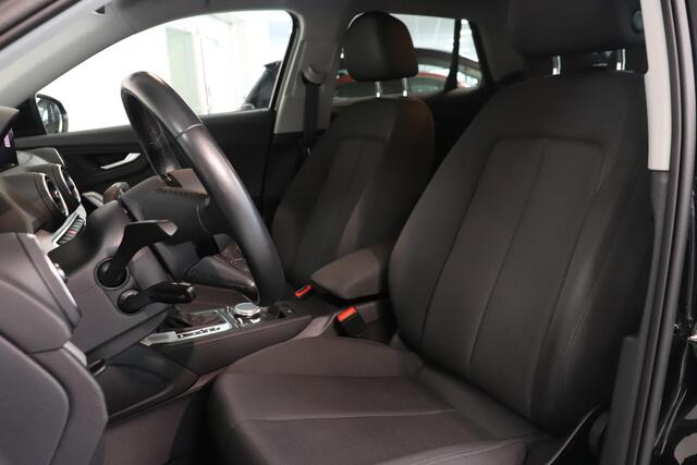 Audi Q2 35 TFSI S Edition | Parkeersensoren | Trekhaak | Stoelverwarming | Matrix LED | Elektr achterklep | Navigatie |