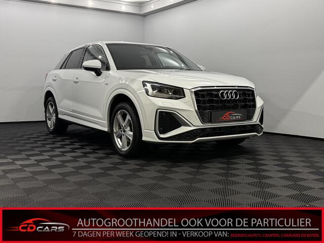 Audi Q2 35 TFSI S-line Airco, Parkeersensoren, Navi, Cruise control adaptief, Stoelverwarming, A start stop