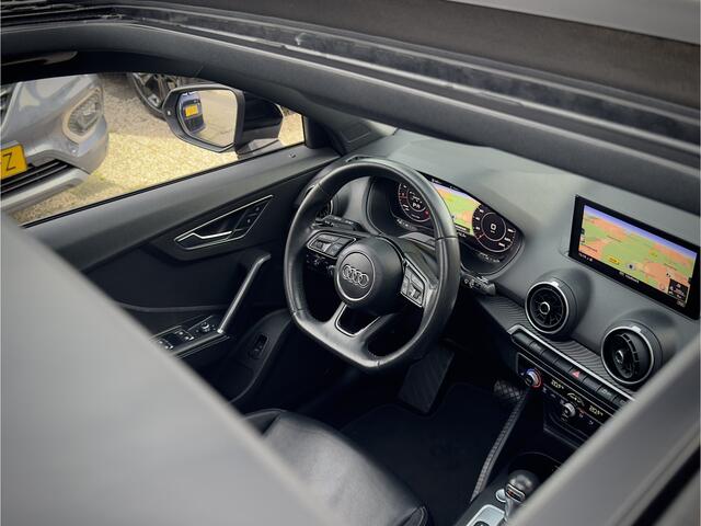 Audi Q2 1.4 TFSI AUT7 S-LINE PANODAK BLACK EDITION VOL-LEDER 19 INCH-LMV NAVI LED PDC
