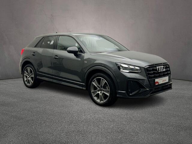 Audi Q2 35 TFSI 150PK S Edition | 18 Inch | Matrix | Zwart-Optiek | Adaptive-Cruise | Achteruitrijcamera | Sportstuur | Privacy-Glas