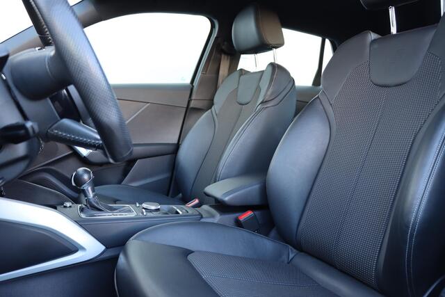 Audi Q2 1.0 TFSI Sport | Airco | Navi