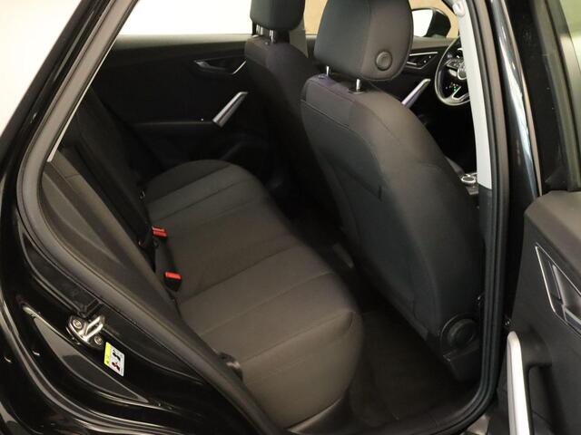 Audi Q2 1.4 TFSI CoD Sport Pro Line - AIRCO (AUTOMATISCH) - VOORSTOELEN VERWARMD - ELEKTRISCHE ACHTERKLEP - PARKEERSENSOREN ACHTER - CRUISE CONTROL - LICHTMETALEN VELGEN 17" INCH - NAVIGATIESYSTEEM FULL-MAP