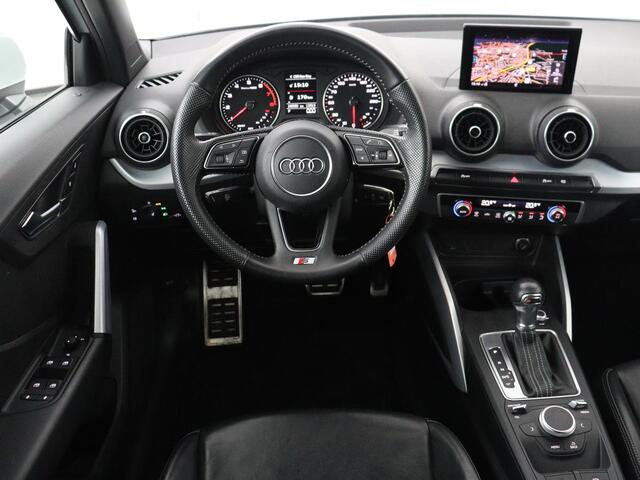 Audi Q2 35 TFSI S Edition | Leder | Automaat | Cruise Control | Navigatie | Trekhaak afneemaar | LED | DAB | Bleutooth