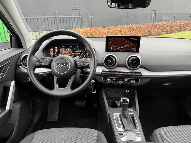 Audi Q2 35 TFSI Advanced edition 150pk | S-tronic | Navigatie | Sportstoelen | Parkeercamera | Virtual Cockpit | 17 inch Lichtmetalen velgen |
