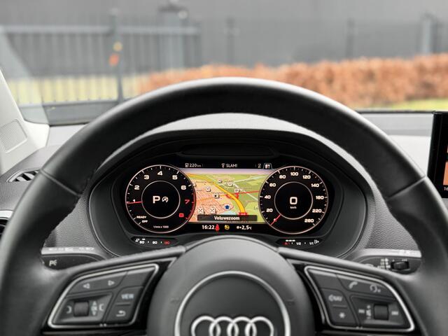 Audi Q2 35 TFSI Advanced edition 150pk | S-tronic | Navigatie | Sportstoelen | Parkeercamera | Virtual Cockpit | 17 inch Lichtmetalen velgen |