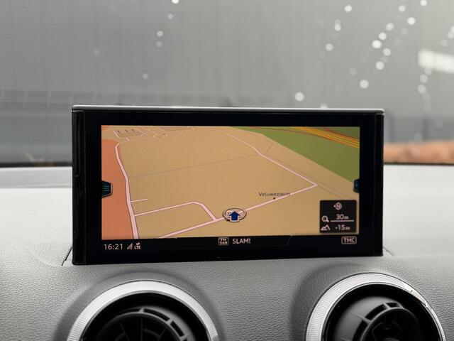 Audi Q2 35 TFSI Advanced edition 150pk | S-tronic | Navigatie | Sportstoelen | Parkeercamera | Virtual Cockpit | 17 inch Lichtmetalen velgen |