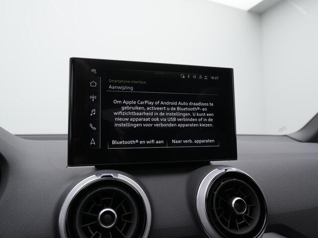 Audi Q2 35 TFSI 150 pk S-tronic S Edition / S-Line | Panoramadak | Matrix LED | Stoelverwarming | Virtual Cockpit