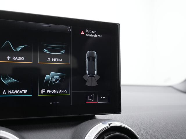 Audi Q2 35 TFSI 150 pk S-tronic S Edition / S-Line | Panoramadak | Matrix LED | Stoelverwarming | Virtual Cockpit