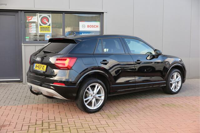 Audi Q2 35 TFSI 150pk S Edition, Led , Virtual Cockpit, Standkachel,Trekhaak, B&O soundsysteem, Stoelverwarming , Camera , LMV , Electr. achterklep, etc.