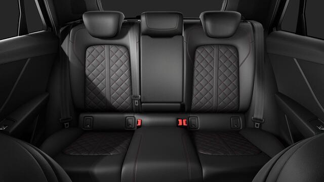 Audi Q2 35 TFSI S Edition | Matrix | ACC | Trekhaak | Audi sound | Achteruitrijcamera | Ambient lighting | |