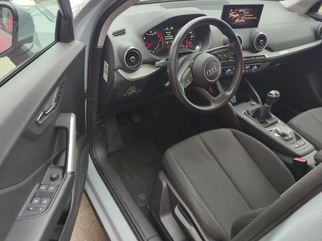 Audi Q2 30 TFSI 110pk Pro Line / Navigatie via Apple Carplay / LED / Trekhaak