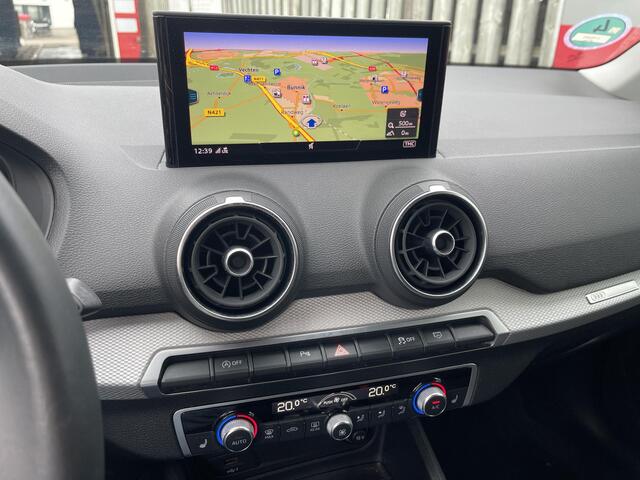 Audi Q2 35 TFSI Advanced edition 17"/Virtual cockpit/Camera/Adaptieve cruise/PDC v+a/Stoelverwarming/Apple Carplay & Android Auto