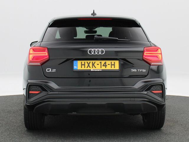 Audi Q2 35 TFSi 150 Pk S-Line Automaat | Full LED | Navigatie | Zwart Optiek | 17 Inch | Sportstoelen | Camera | 22.501 Km!!