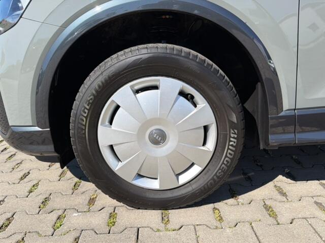 Audi Q2 1.0 TFSI DESIGN ELEK-KLEP/CRUISE/STOELVERW/CLIMA/DAB