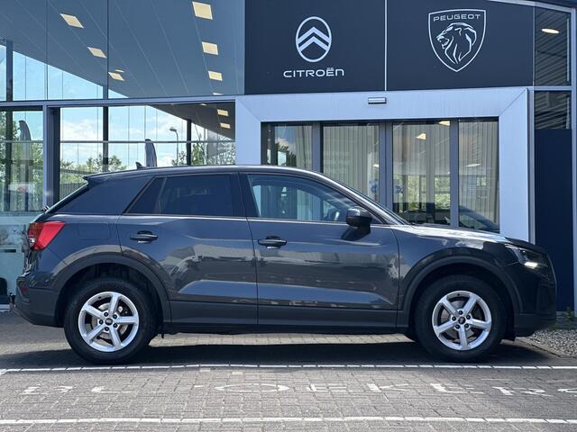 Audi Q2 35 TFSI S Edition | Trekhaak | Climate Control | Cruise Control | Stoelverwarming | Lichtmetalen velgen | Parkeersensoren | Apple Carplay/Android Auto | Navigatie | Elektrische kofferklep | Matrix LED |