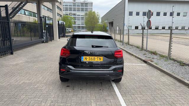 Audi Q2 35 TFSI 150Pk S Edition / Keyless / Digitale Cockpit / Carplay
