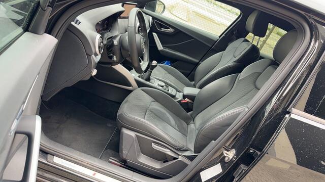 Audi Q2 35 TFSI 150Pk S Edition / Keyless / Digitale Cockpit / Carplay