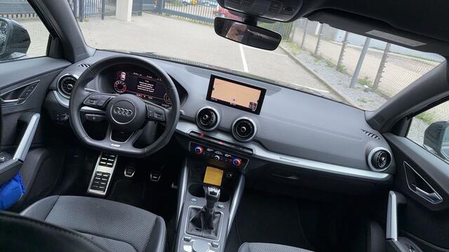 Audi Q2 35 TFSI 150Pk S Edition / Keyless / Digitale Cockpit / Carplay