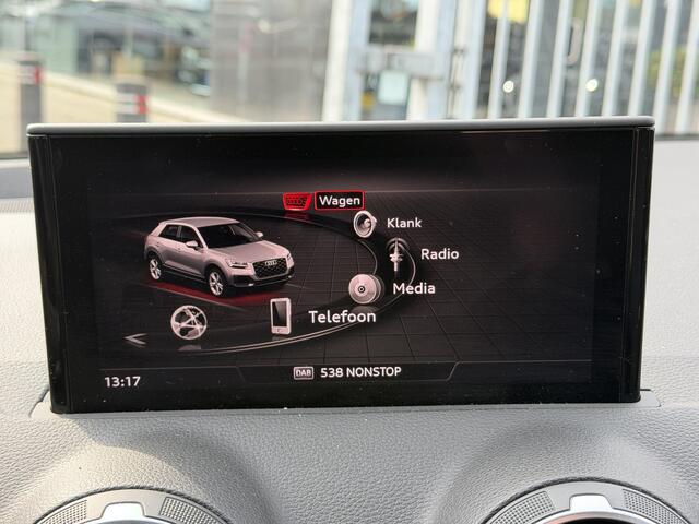 Audi Q2 35 TFSI Advanced Black optiek edition Elekt. Klep | Stoelverw. | Camera | Keyless