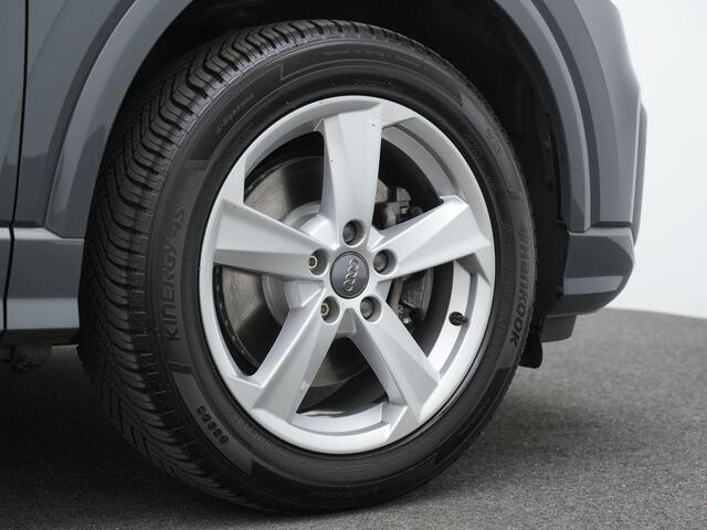 Audi Q2 1.4 TFSI 150 pk S-tronic CoD Ambition | Leder | Stoelverwarming | Navigatie