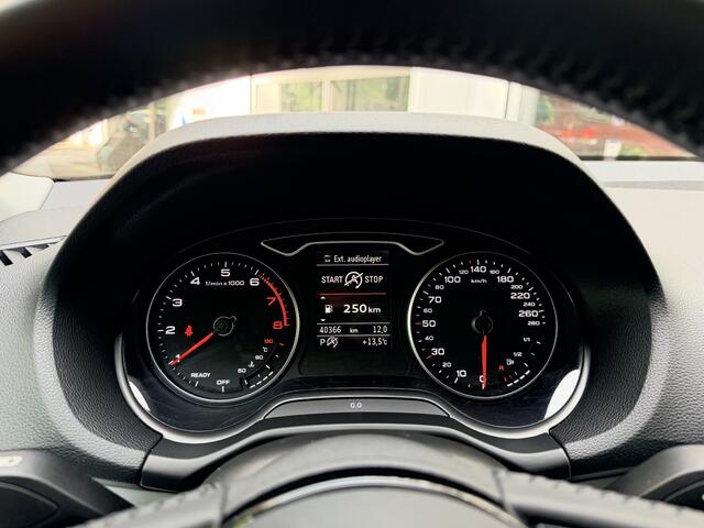 Audi Q2 35 TFSI Pro Line S-Tronic/ ECC/ Trekhaak/ PDC