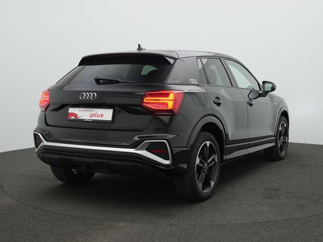 Audi Q2 35 TFSI 150 pk S-tronic S-Line | Trekhaak | Leder fijnnappa | Matrix LED | Sonos | Elektrische achterklep