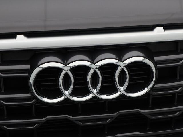 Audi Q2 Advanced Edition | Parkeer sensoren | Achteruitrijcamera | Apple carplay/Android auto | 17 inch |