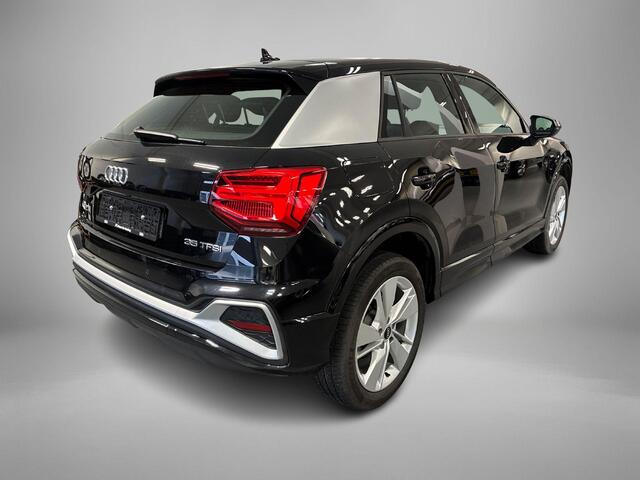 Audi Q2 35 TFSI 150pk S-Tronic S Edition · Camera · Matrix LED · Apple/Android Car Play · ACC · Stoelverwarming · Verkeersbord Detectie · Virtual Cockpit ·