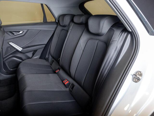 Audi Q2 35 TFSI Advanced edition / 150pk / Stoelverwarming / Adaptieve cruise control / Elektrische achterklep /