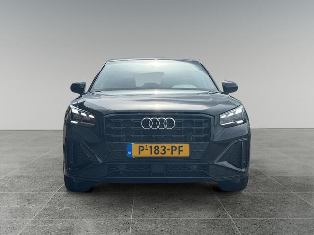 Audi Q2 35 TFSI 150pk S Edition Audi smartphone interface | Optiekpakket Zwart | Parkeersensoren achter