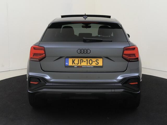 Audi Q2 35 TFSI S Edition | LED matrix verlichting | Acteruirijcamera | CarPlay | Sfeerverlichting | Panoramadak | 19 inch LMV | Adaptieve cruise control |