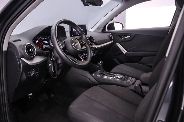 Audi Q2 35 TFSI Advanced edition | Adaptieve Cruise | Apple/Android Play | Camera | Navi | Keyless | Matrix LED | Comfort-pakket plus | Assistentie pakket Parking |