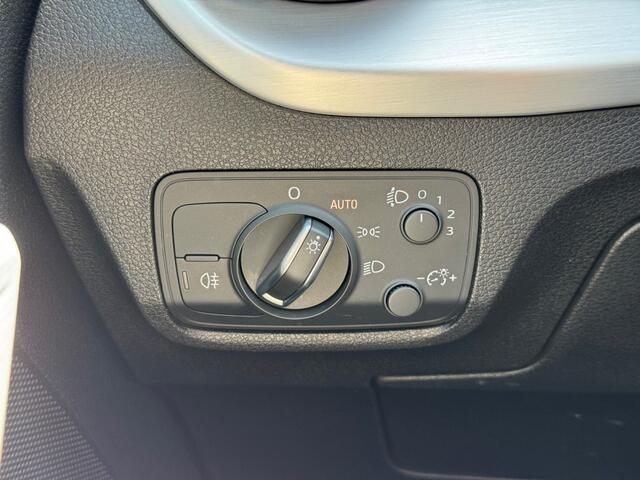 Audi Q2 30 TFSI Sport Pro Line - Navi - sensoren