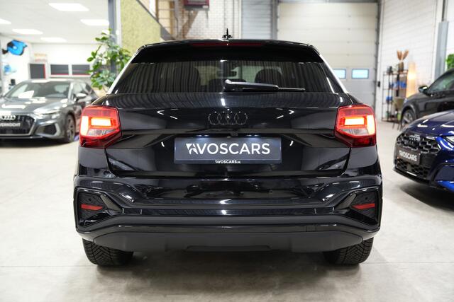 Audi Q2 35 TFSI S Edition * Fabrieksgarantie - Virtual - Keyless - Camera - Blind Spot - ACC - 19" - LED *