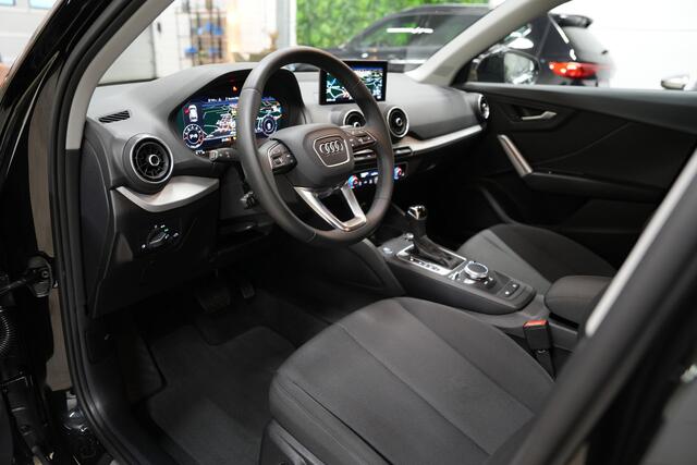 Audi Q2 35 TFSI S Edition * Fabrieksgarantie - Virtual - Keyless - Camera - Blind Spot - ACC - 19" - LED *
