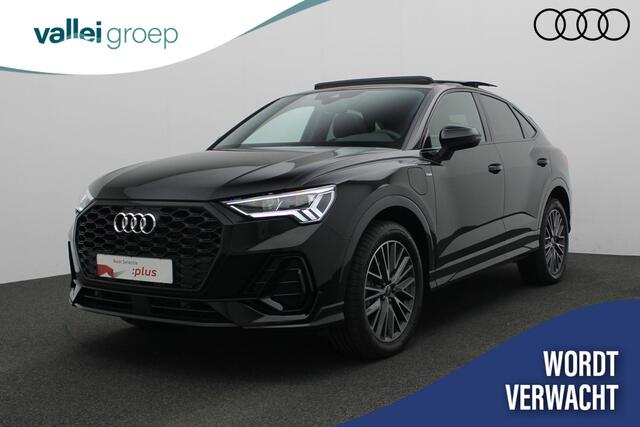 Audi Q3 35 TFSI 150 pk S-tronic Advanced edition / S-Line | Panoramadak | Trekhaak | Achteruitrijcamera | Leder/alcantara | Stoelverwarming