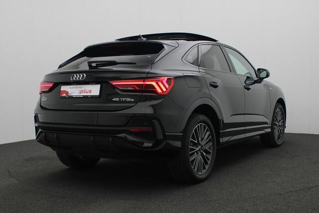Audi Q3 35 TFSI 150 pk S-tronic Advanced edition / S-Line | Panoramadak | Trekhaak | Achteruitrijcamera | Leder/alcantara | Stoelverwarming