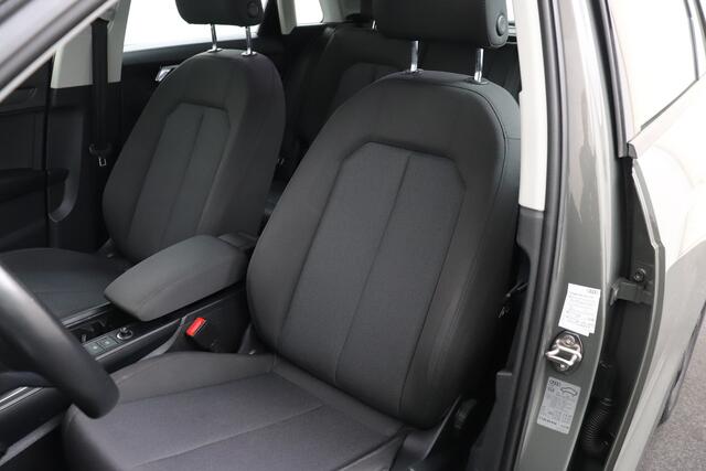 Audi Q3 35 150 PK Aut. TFSI Advanced Matrix-LED Dodehoek Climate Carplay