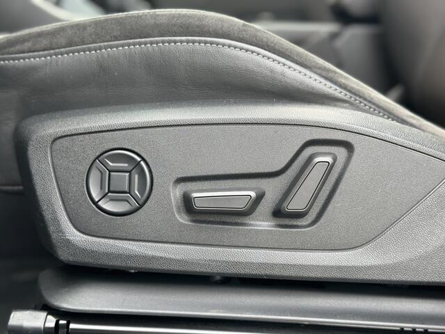 Audi Q3 Sportback 40 TFSI quattro S Edition | Schuif/Kanteldak | 360° Camera | Bang&Olufsen | Adaptieve Cruise Control | Keyless Go/Entry | Dodehoek Detectie | Apple Carplay\Android Auto | Lane Assist |