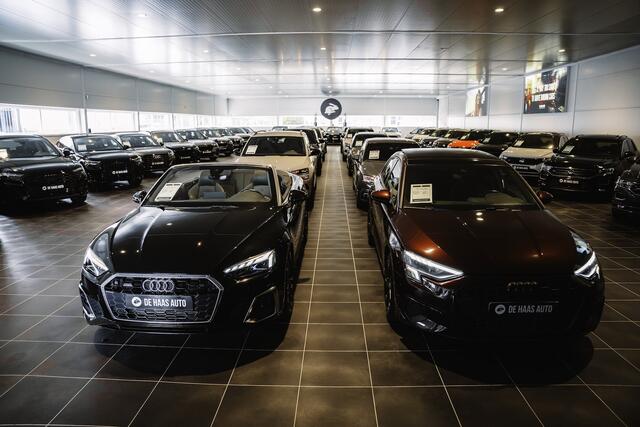 Audi Q3 45 TFSI e S-Line/Trekhaak/Acc/Camera