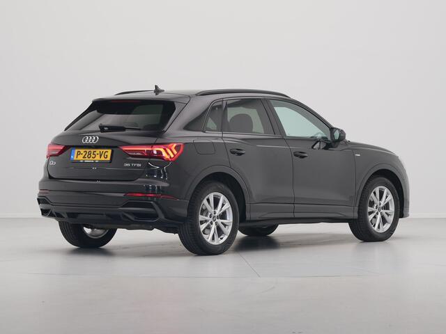 Audi Q3 35 TFSI 150 pk S edition Navigatie , PDC, Optiek zwart 28
