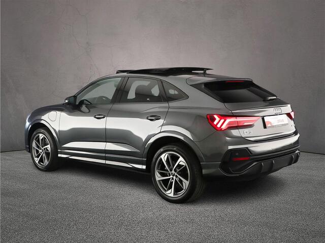 Audi Q3 Sportback 45 TFSI e S Edition | Pano | Full-Led | Cruise | Camera | Optiek zwart | Ambient lighting | Carplay |