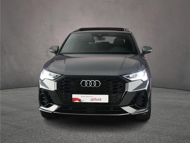 Audi Q3 Sportback 45 TFSI e S Edition | Pano | Full-Led | Cruise | Camera | Optiek zwart | Ambient lighting | Carplay |