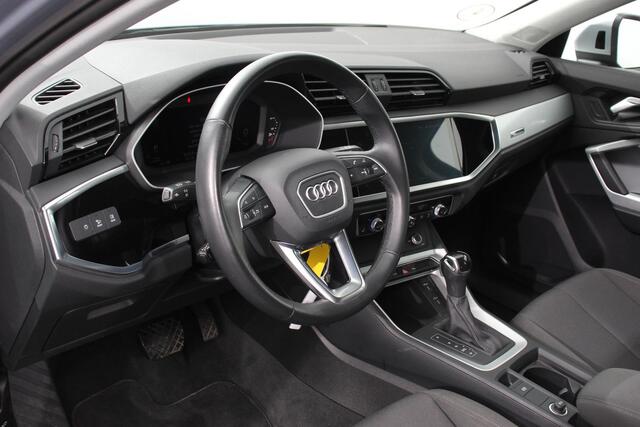 Audi Q3 Sportback 45 TFSI Attitude Plus PHEV 245 PK Climatronic Adaptive Cruise control PDC V + A Navigatie Elektrische Kofferbak LMV Velgen