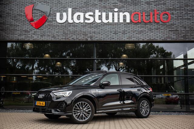Audi Q3 45 TFSI e S edition , Pano dak, Adap. cruise, Carplay,